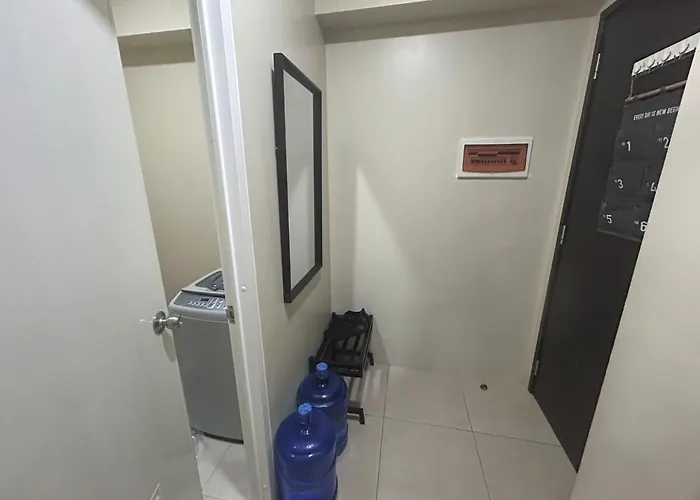 2bedroom 2bathroom Avidarialatowers With Pool Netflix